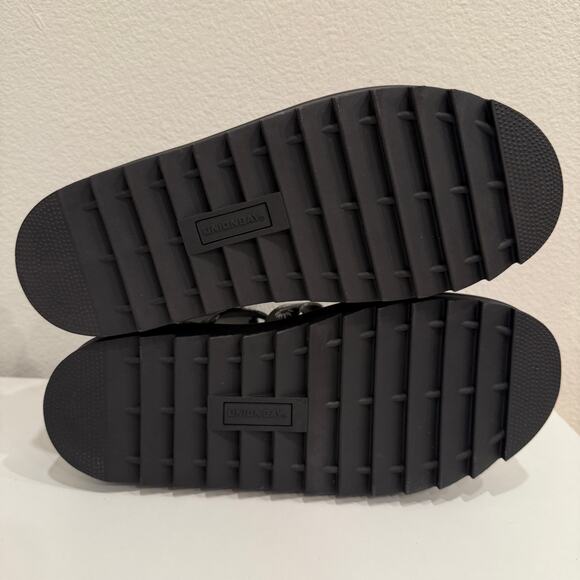 Union Bay Downtown Gladiator Blk/Wht Floral Strappy Chunky Sandals Womens Sz 10M - Picture 5 of 6